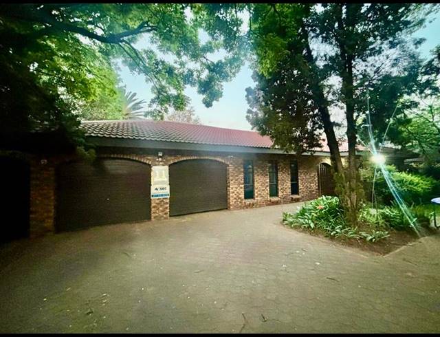 4 BEDROOM HOUSE FOR SALE IN VANDERBIJLPARK SE 3